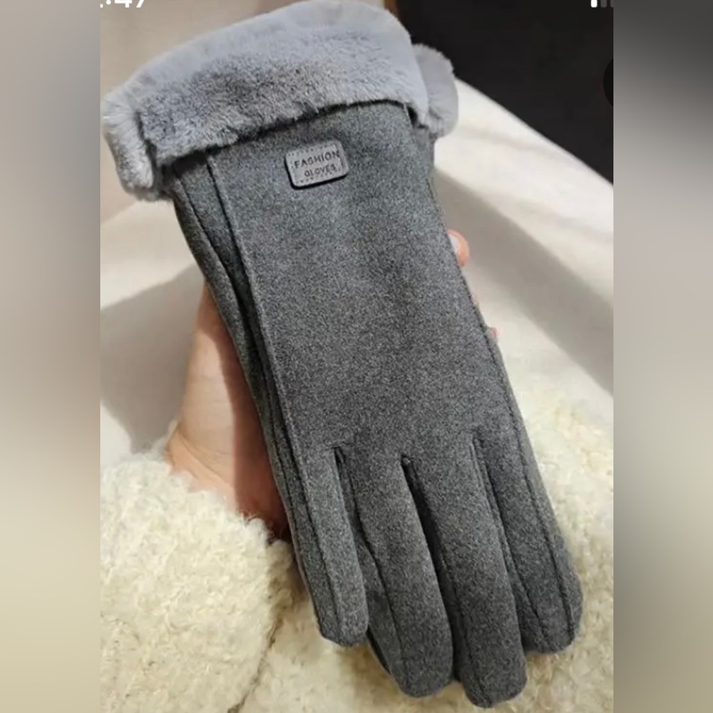 Gray Flannel Faux Fur-Lined Gloves, Warm, Stylish, Touch Screen. Fits, M,L, XL